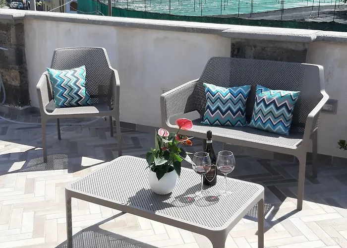 La Lobra Dependance * マッサ・ルブレンセ