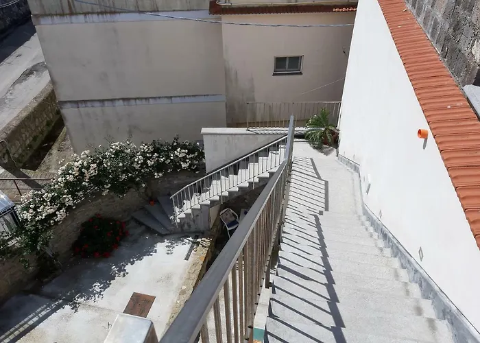 ファームステイ La Lobra Dependance *