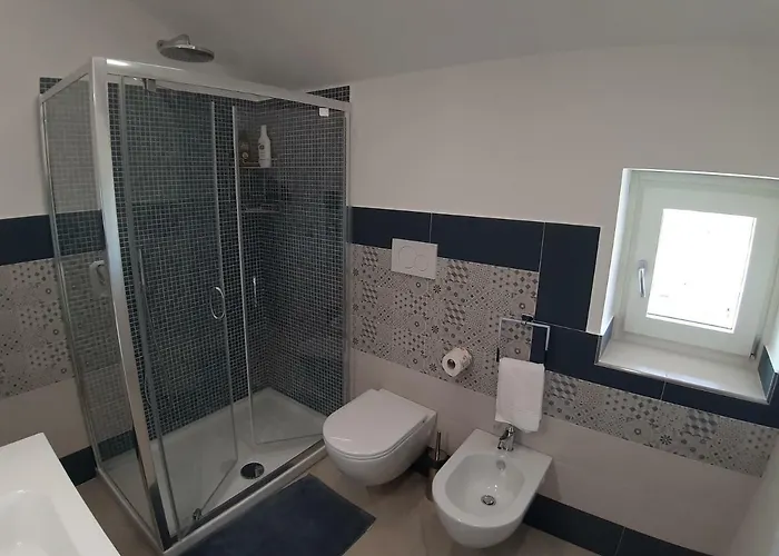 La Lobra Dependance *