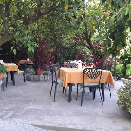 La Lobra Dependance 农家乐